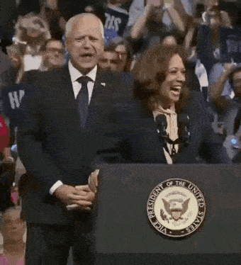 [Image: 25a293fa9fb97946ce9378e69f5d9529.gif]