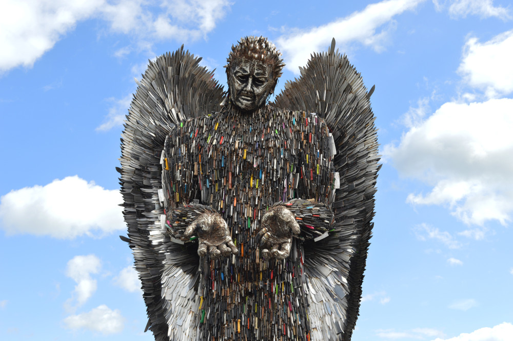 [Image: Knife-angel-Outside-1.jpg]