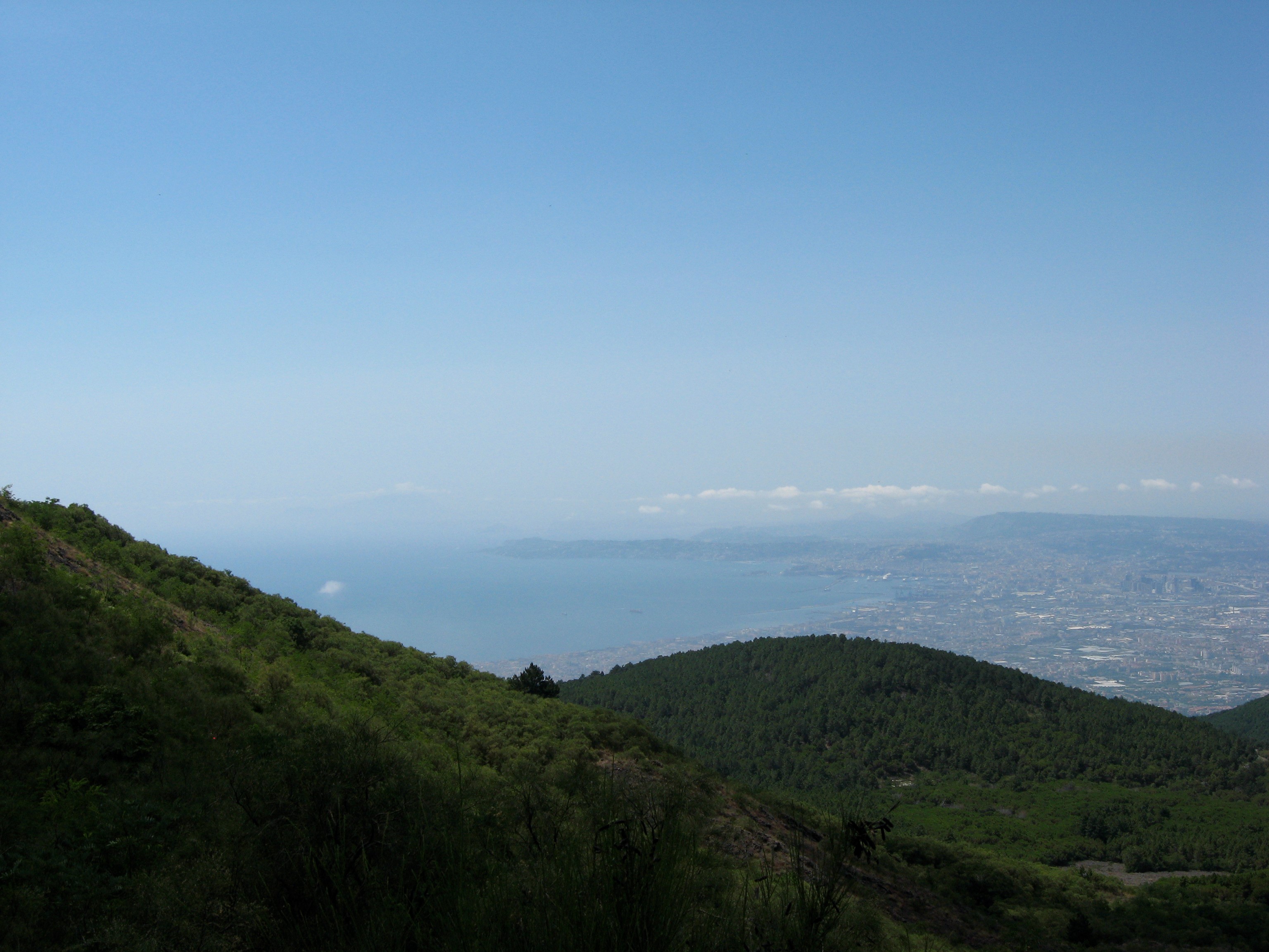 [Image: Vesuvio%201.jpg]