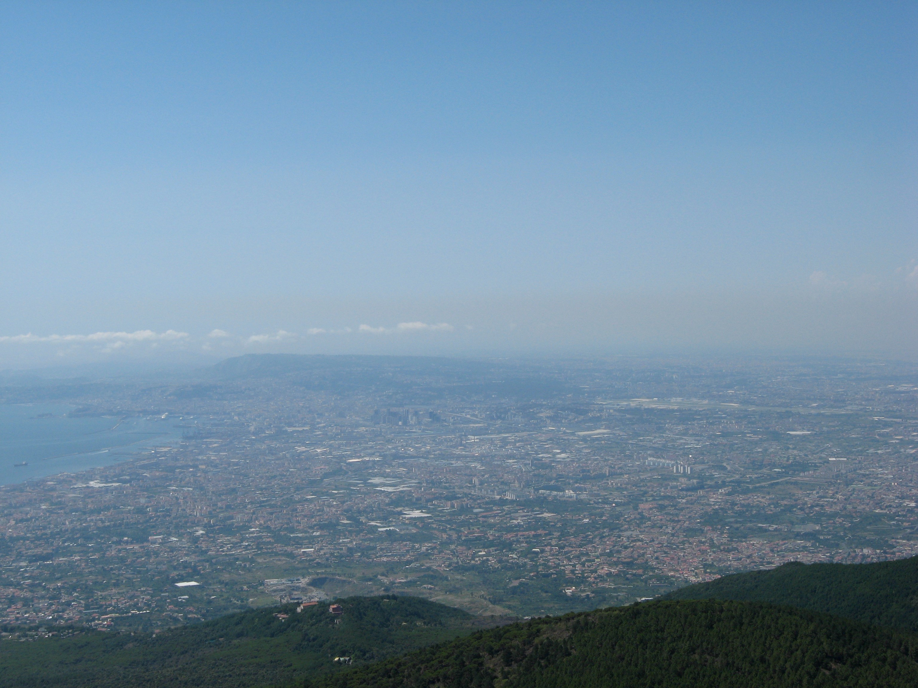 [Image: Vesuvio%203.jpg]
