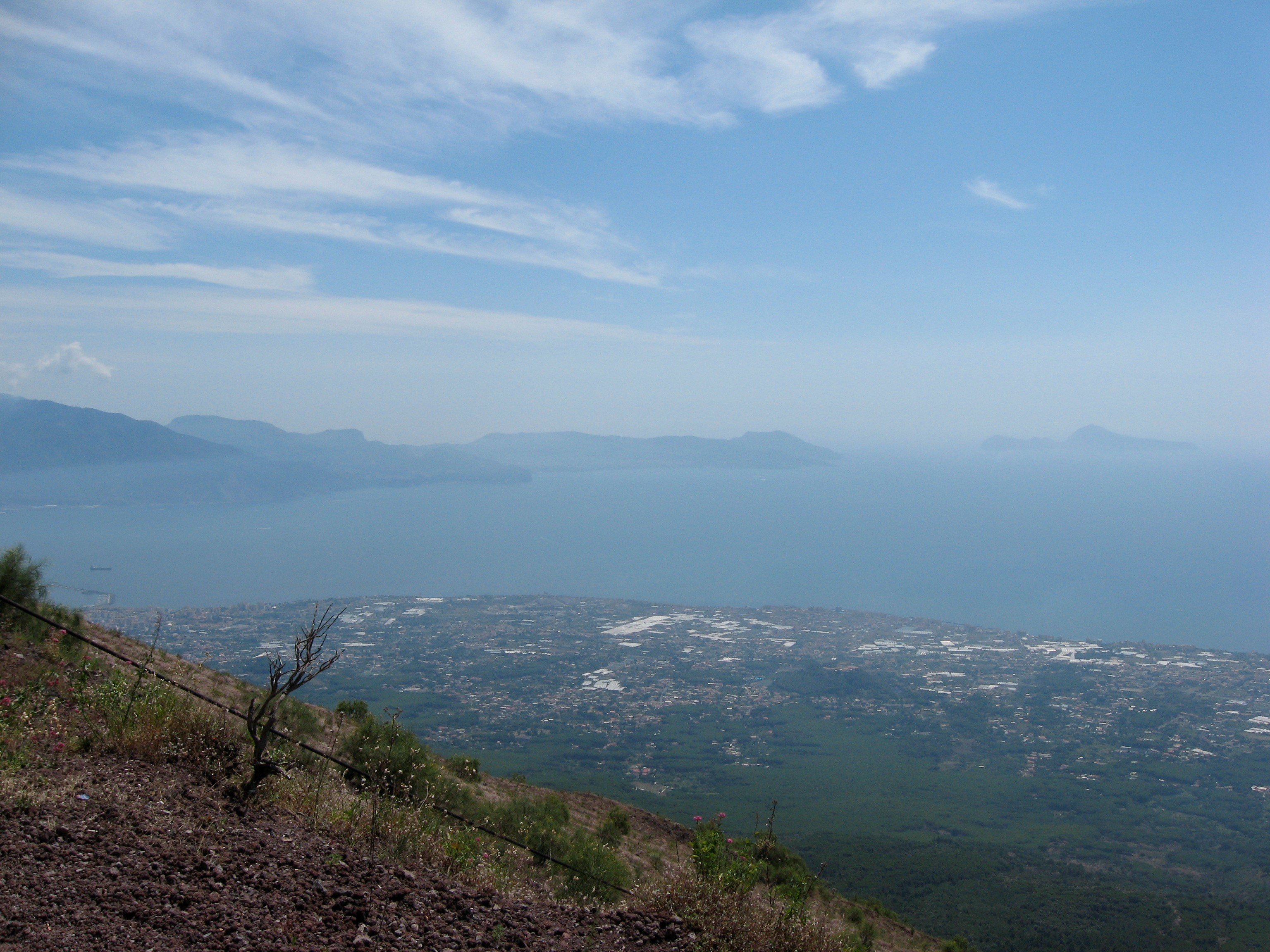 [Image: Vesuvio%205.jpg]