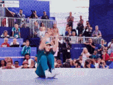 [Image: breakdance-raygun-948332574.gif]