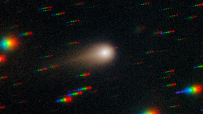 [Image: cometatlasaug.webp]