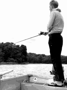 [Image: fish-fishing.gif]