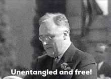 [Image: franklin-roosevelt-fdr-3100368398.gif]