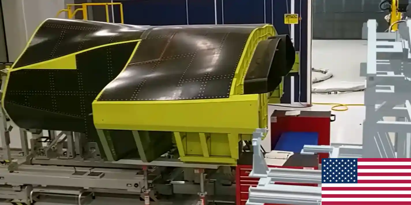 [Image: mysterious_fuselage_spotted_in_northrop_...recap.webp]