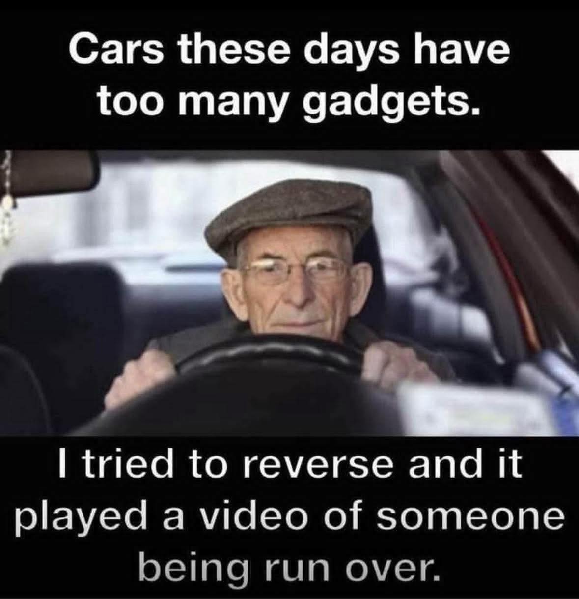 [Image: stupidcarss.jpg]