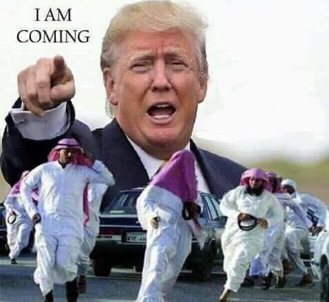 [Image: trumpiscomingssmuslium.jpg]